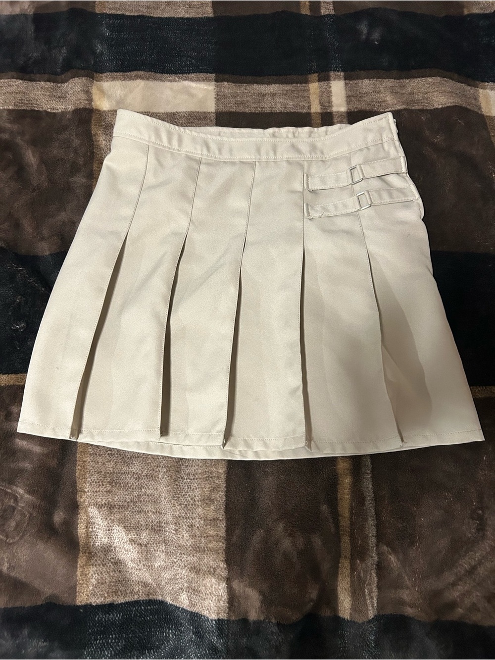 Anthropologie Cream Pleated Mini Skirt with Double Buckle - Picture 2 of 2